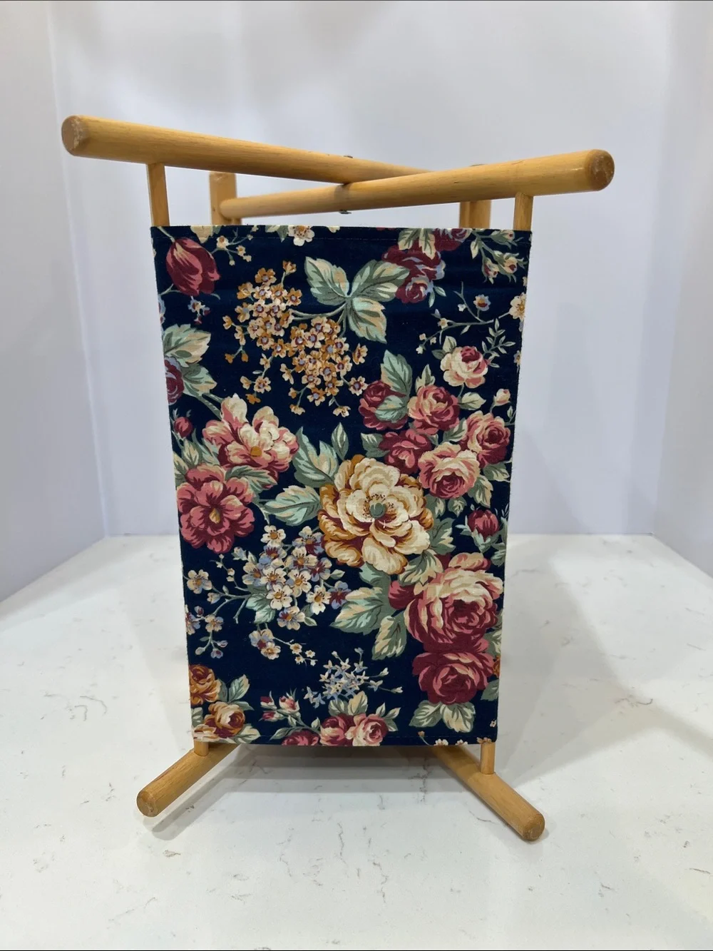 Vintage Foldable Wooden Sewing Basket Floral Knitting Craft Storage Caddy - Picture 6 of 15